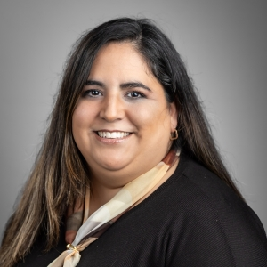 Dra. Caceres Laura